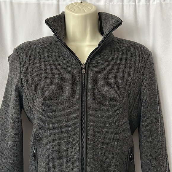 Prada Authenticated Charcoal Gray Wool Zip Up Jacket Coat **Sz 38/US Sz 2**🌺🌺 - Picture 3 of 7